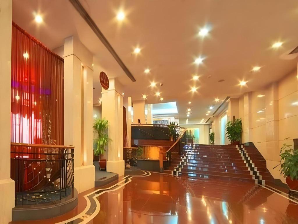 Friendship Hotel Thẩm Quyến Ngoại thất bức ảnh